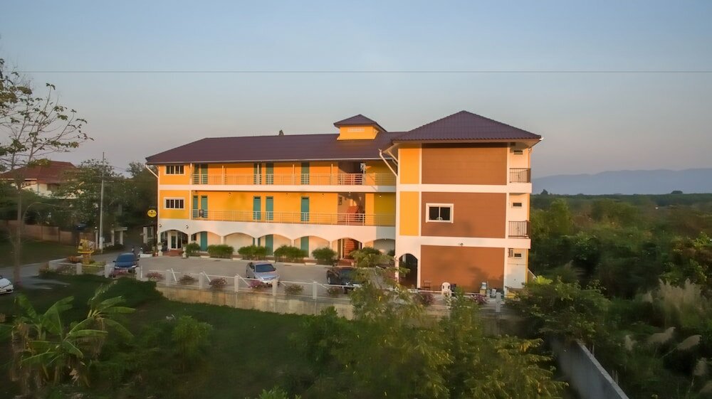 Фото Baan Lugchang