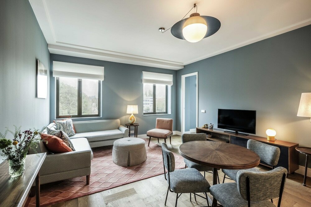 Фото The July - Twenty Eight