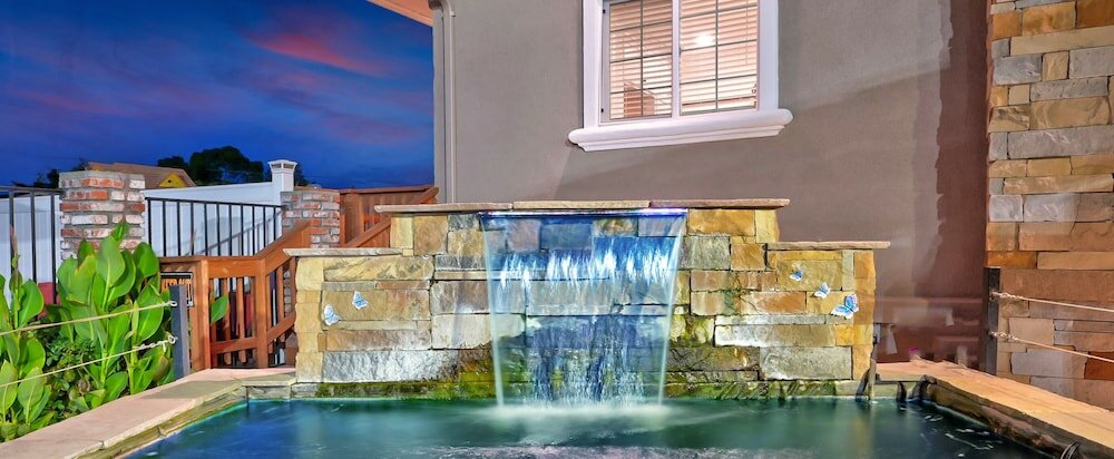 Фото Traveler's Inn