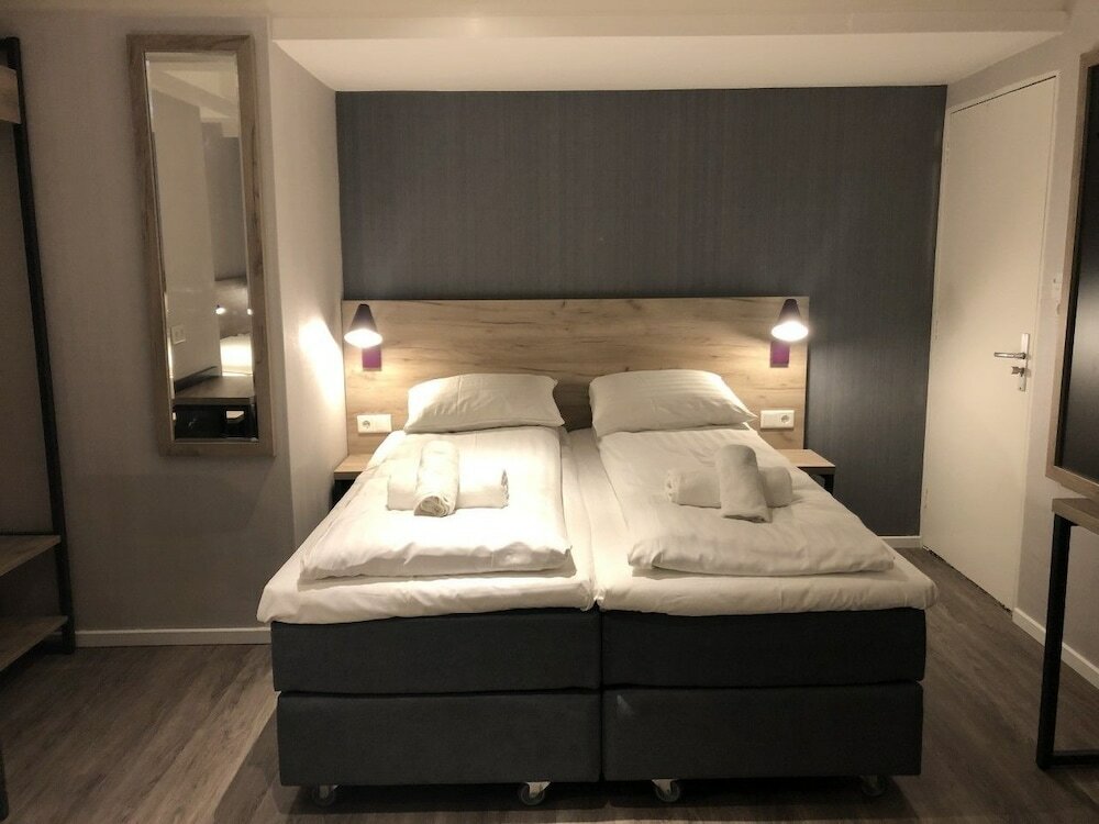 Фото Facade Hotel Amsterdam