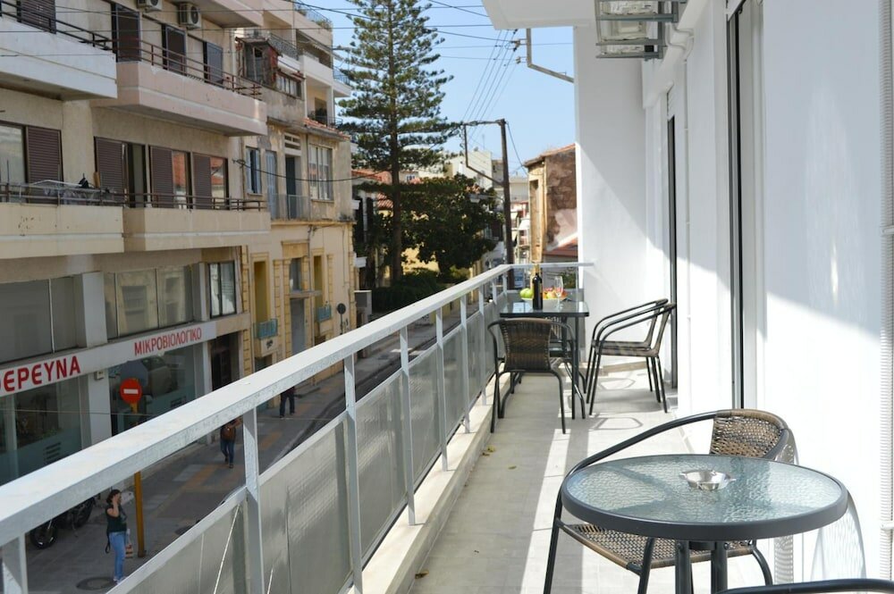 Фото Apollo City Hotel