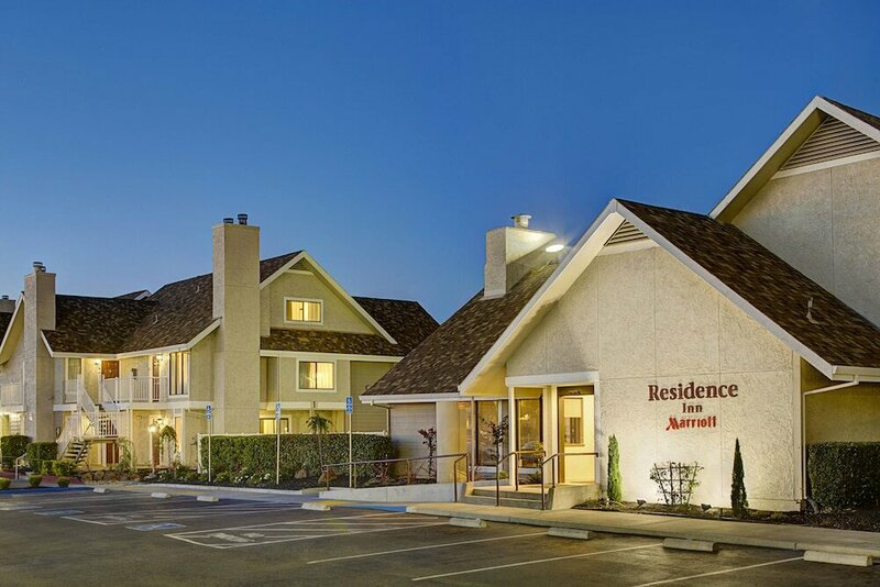 Гостиница Residence Inn by Marriott Sacramento Cal Expo