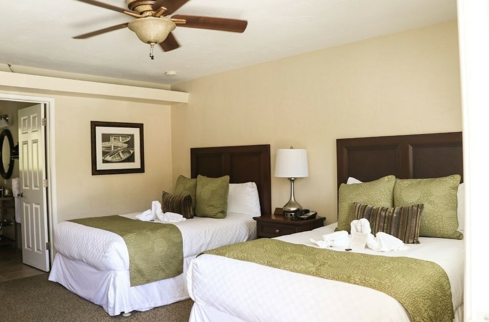 Фото Country Inn Motel