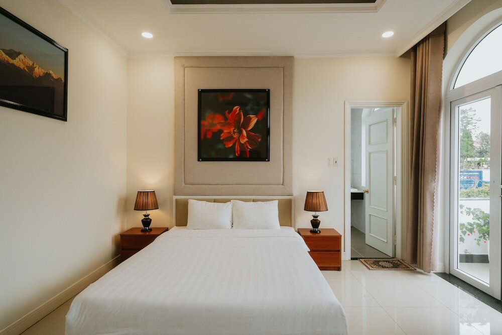 Фото Himalaya Phoenix Hotel