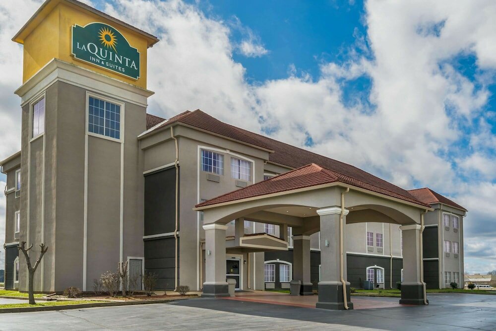 Фото La Quinta Inn & Suites by Wyndham Canton Ms