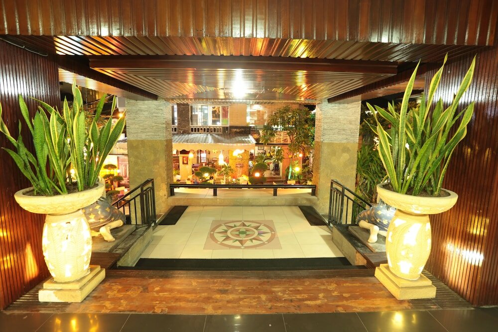 Фото La Walon Hotel