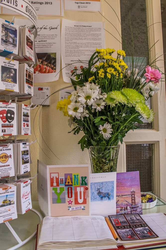 Фото Blades Hotel