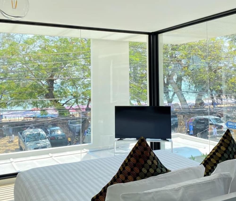 Фото Nirundorn Resort