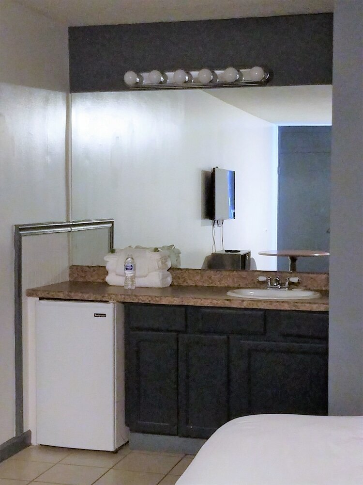 Фото Ramada by Wyndham New Orleans