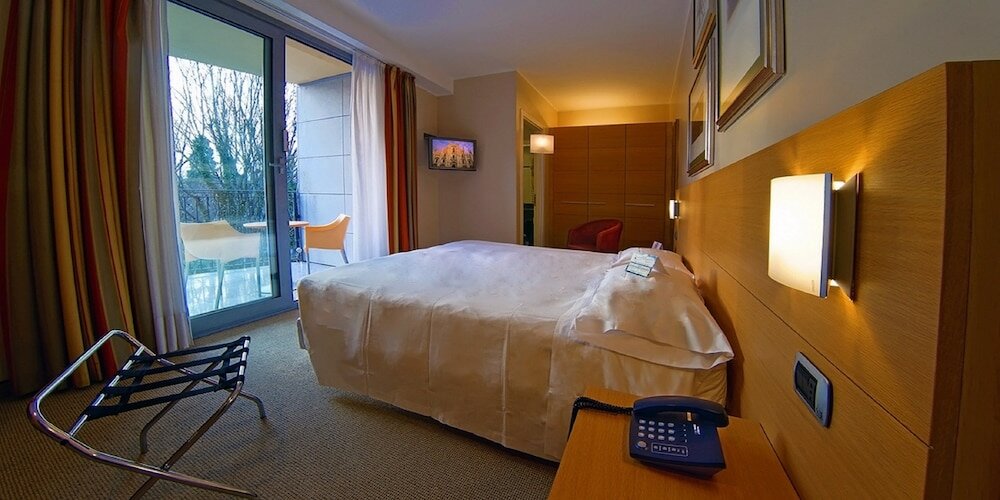 Фото Hotel Sporting Brugherio