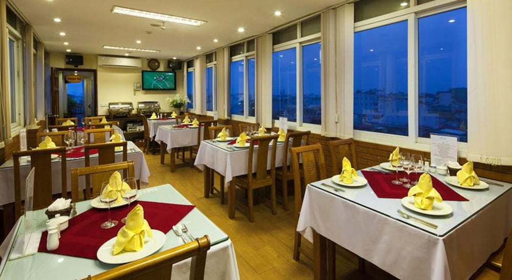 Фото Lucky 3 Hotel & Travel