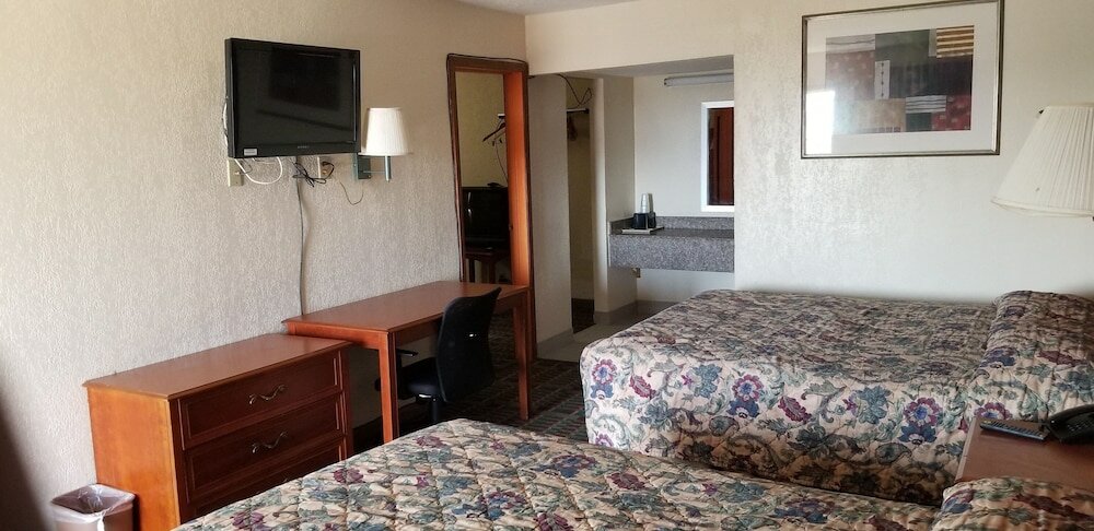 Фото Executive Inn