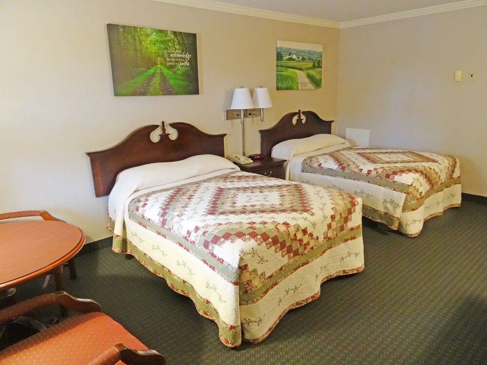 Фото Amish Country Motel