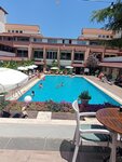 ‪Dg Hotels Rose Resort‬ (Antalya, Kemer District, Yeni Neighborhood, Ataturk and Democracy Boulevard, 75) ، فندق
