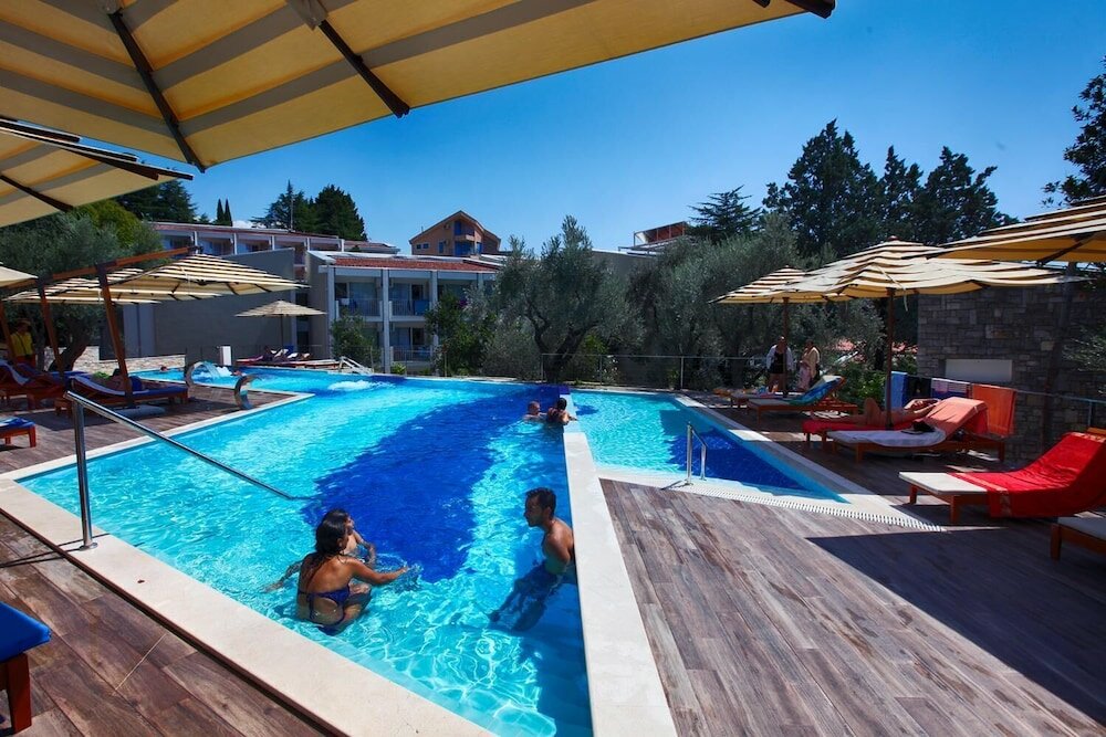 Фото Hotel Castellastva