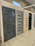 UralDoors (ulitsa Mira, 4с8) ، الأبواب