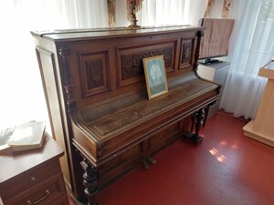 Gosudarstvenny memorialny dom-muzey V. V. Kuybysheva (Kuybyshev, ulitsa Lenina, 2), museum