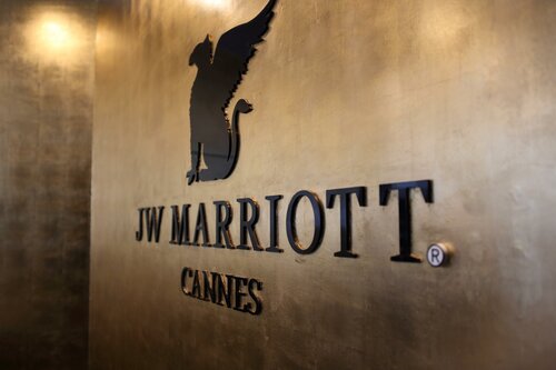 Гостиница Jw Marriott Cannes в Каннах