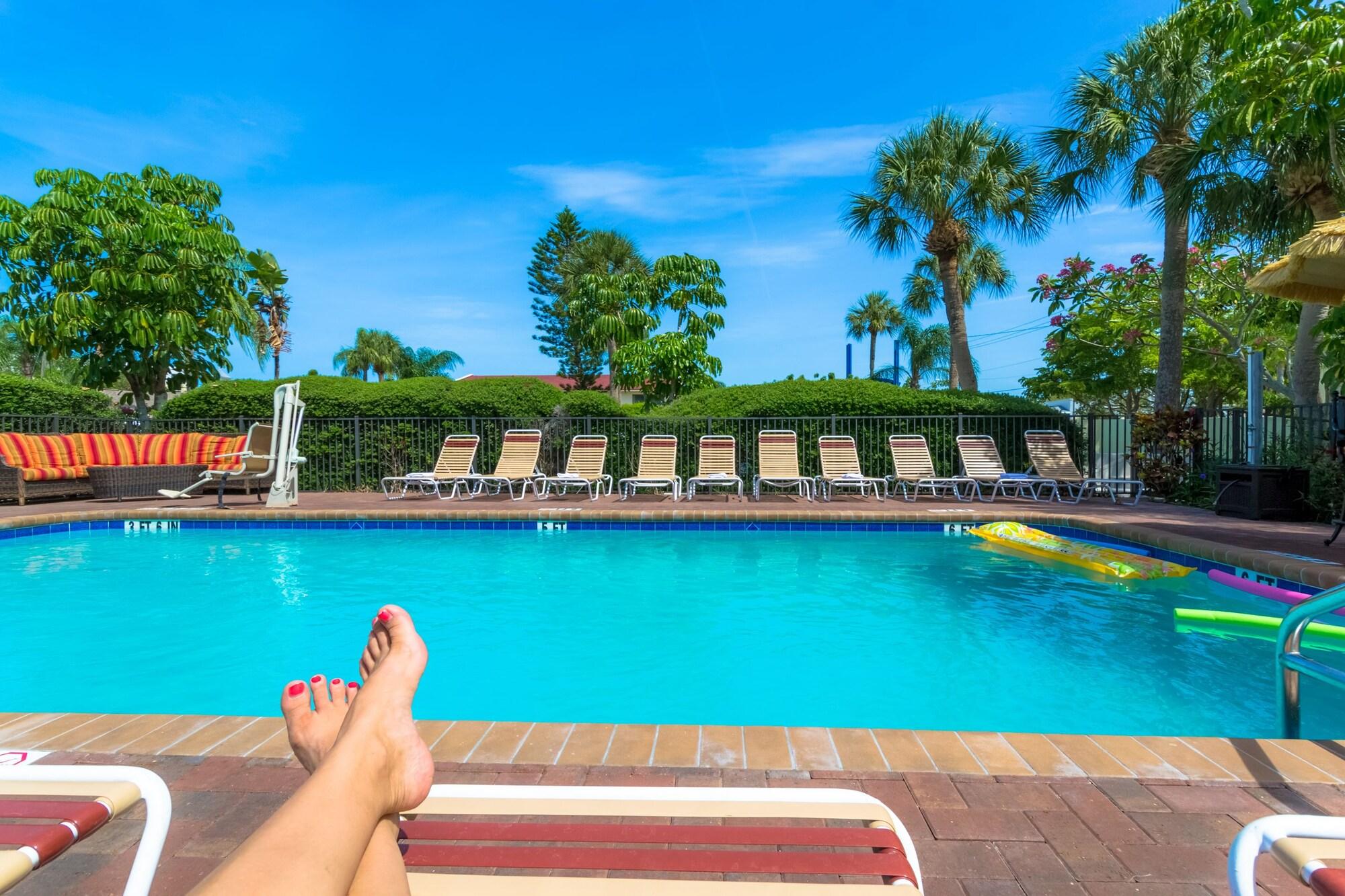 Фото Tropical Beach Resorts