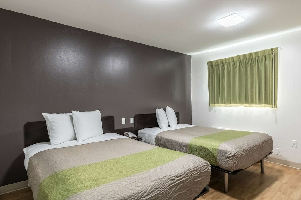 Фото Studio 6 Savannah, Ga