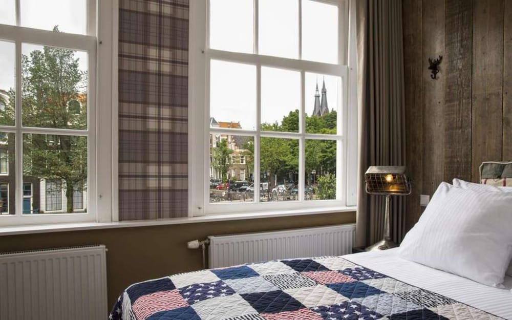 Фото Max Brown Hotel Canal District