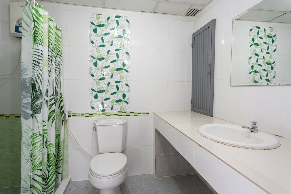 Фото Boonchai Mansion