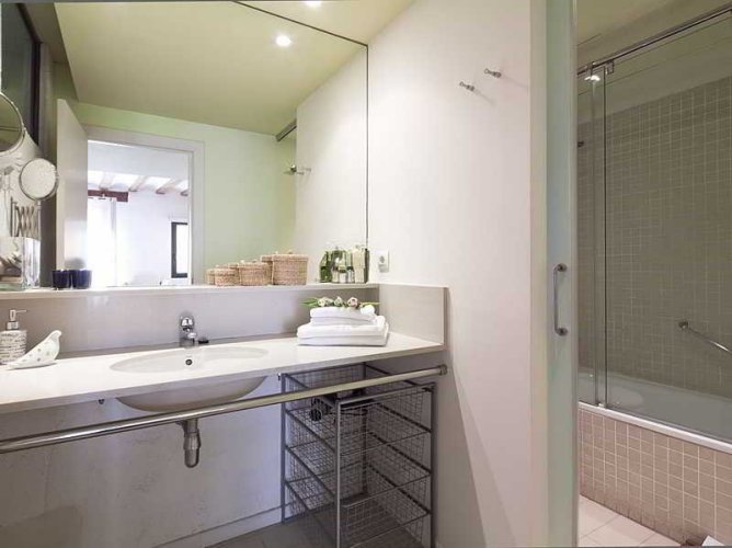 Фото Inside Barcelona Apartments Esparteria