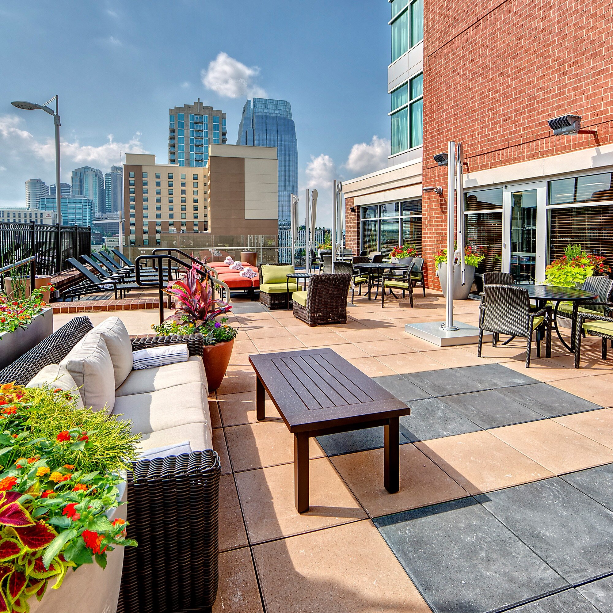 Фото Hilton Garden Inn