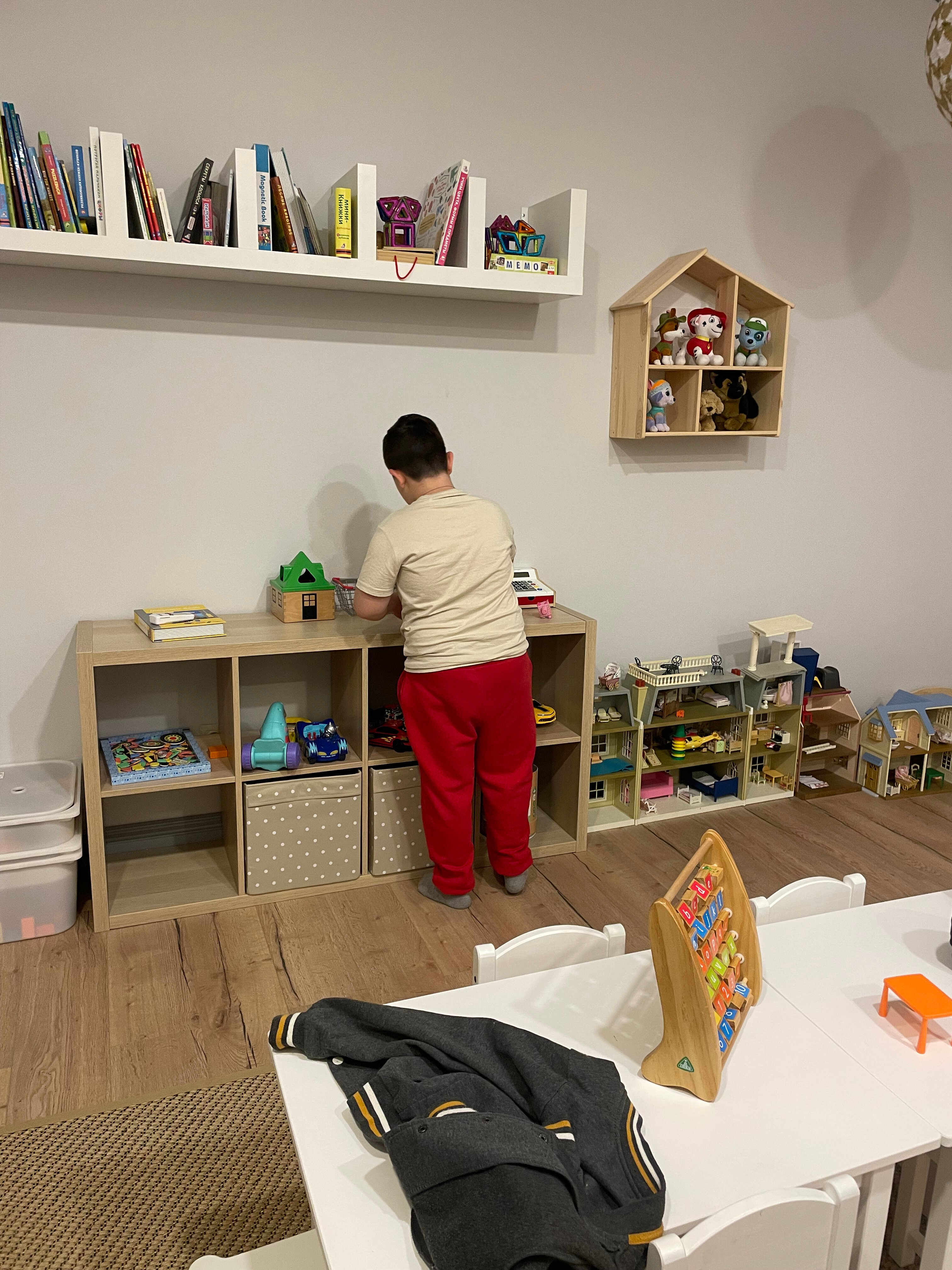 Фото Британика