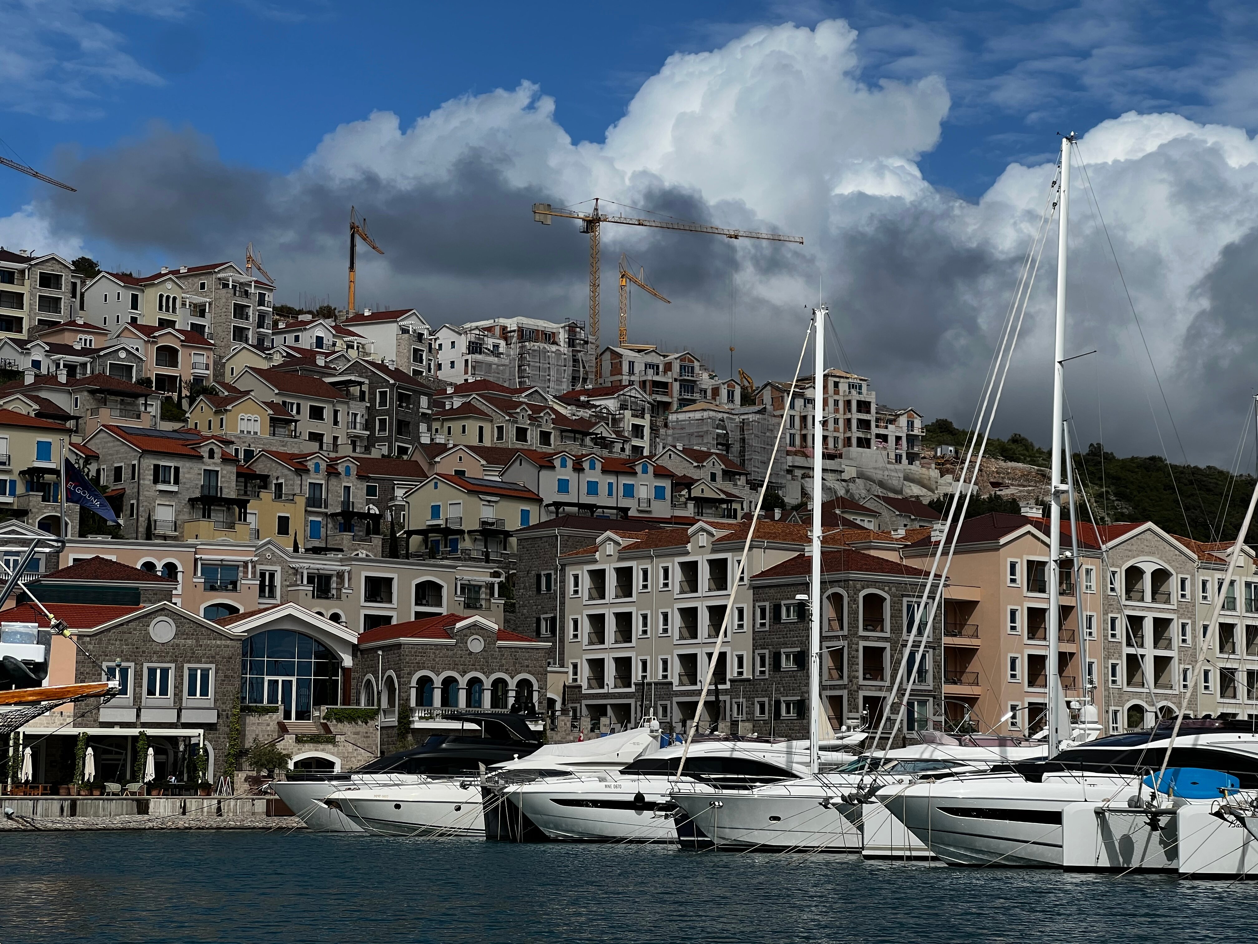 Фото The Chedi Lustica Bay