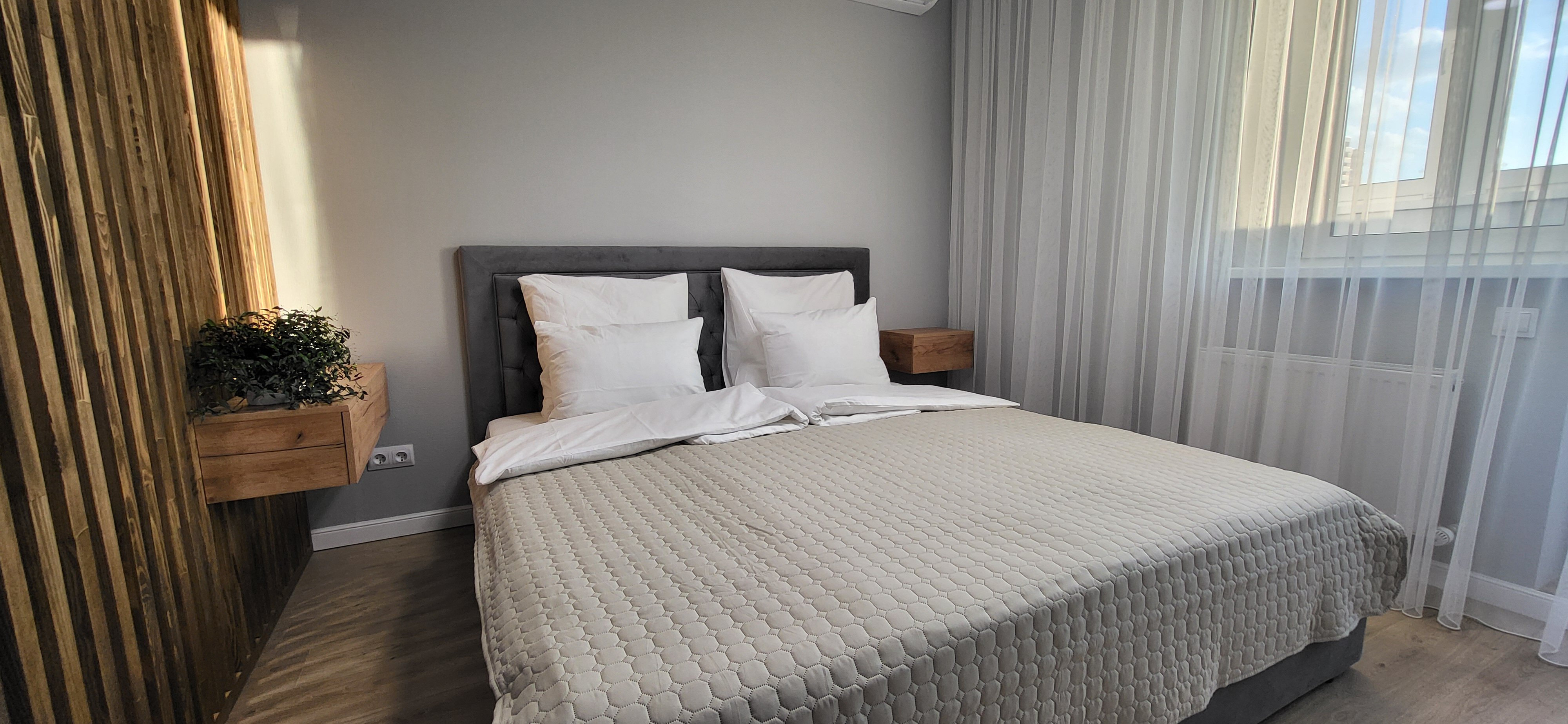 Фото Парк у дома