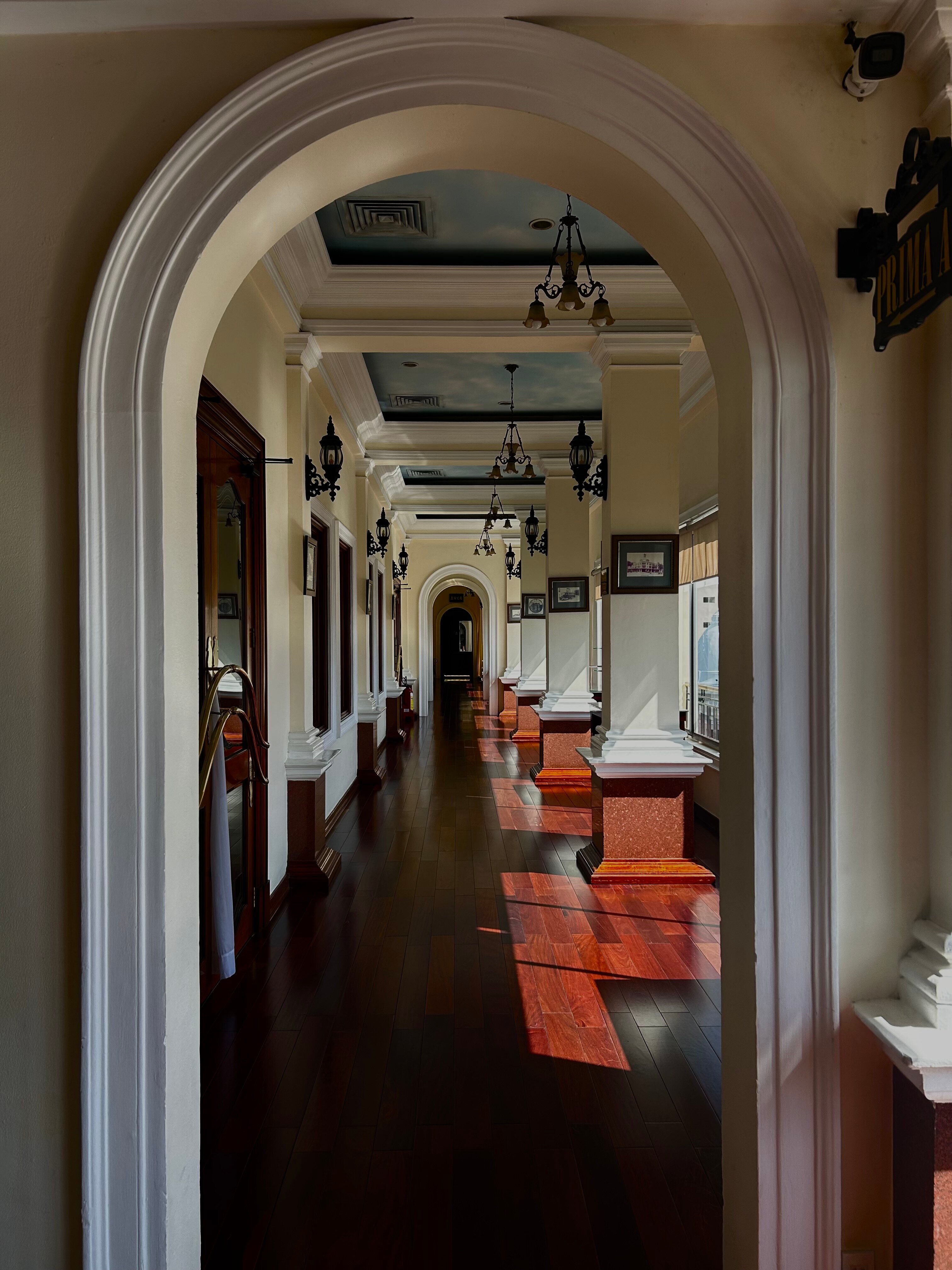 Фото Hotel Grand Saigon