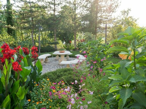 Гостиница Fascinating Apartment in Tagliacozzo With Garden