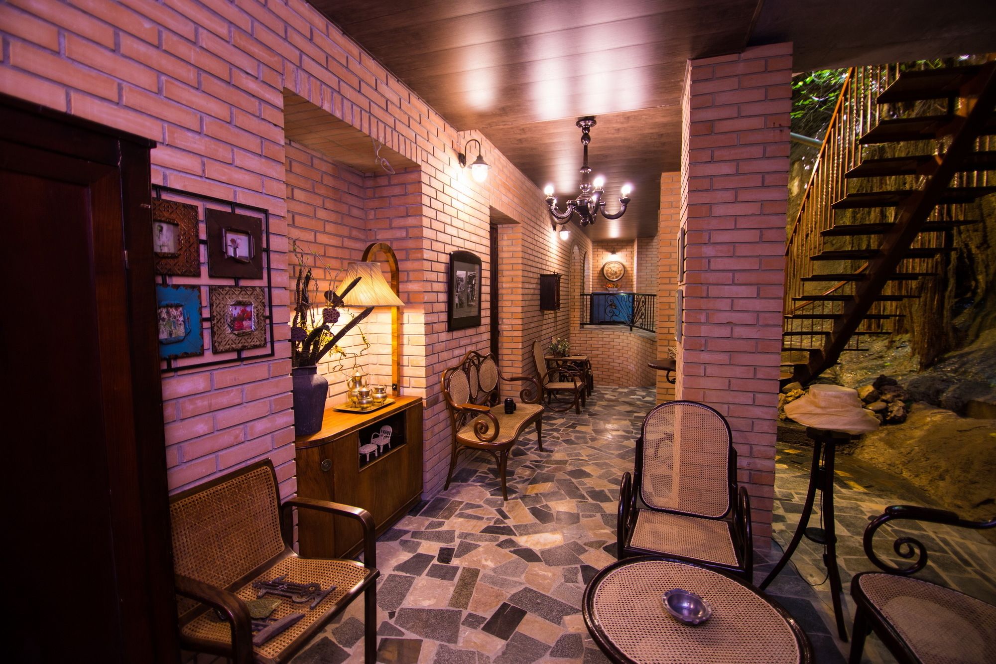 Фото Bloom Boutique Hotel