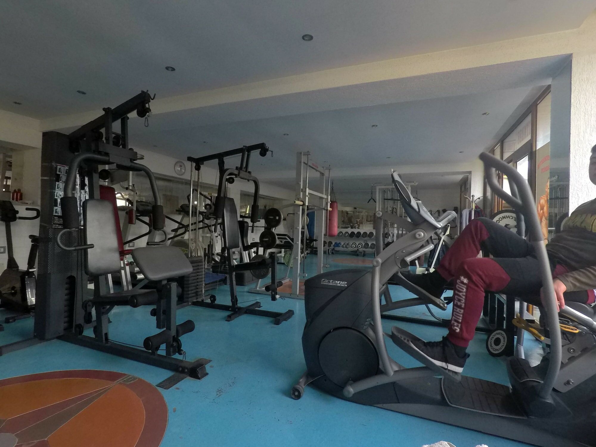 Фото Privé Hotel and Apartment