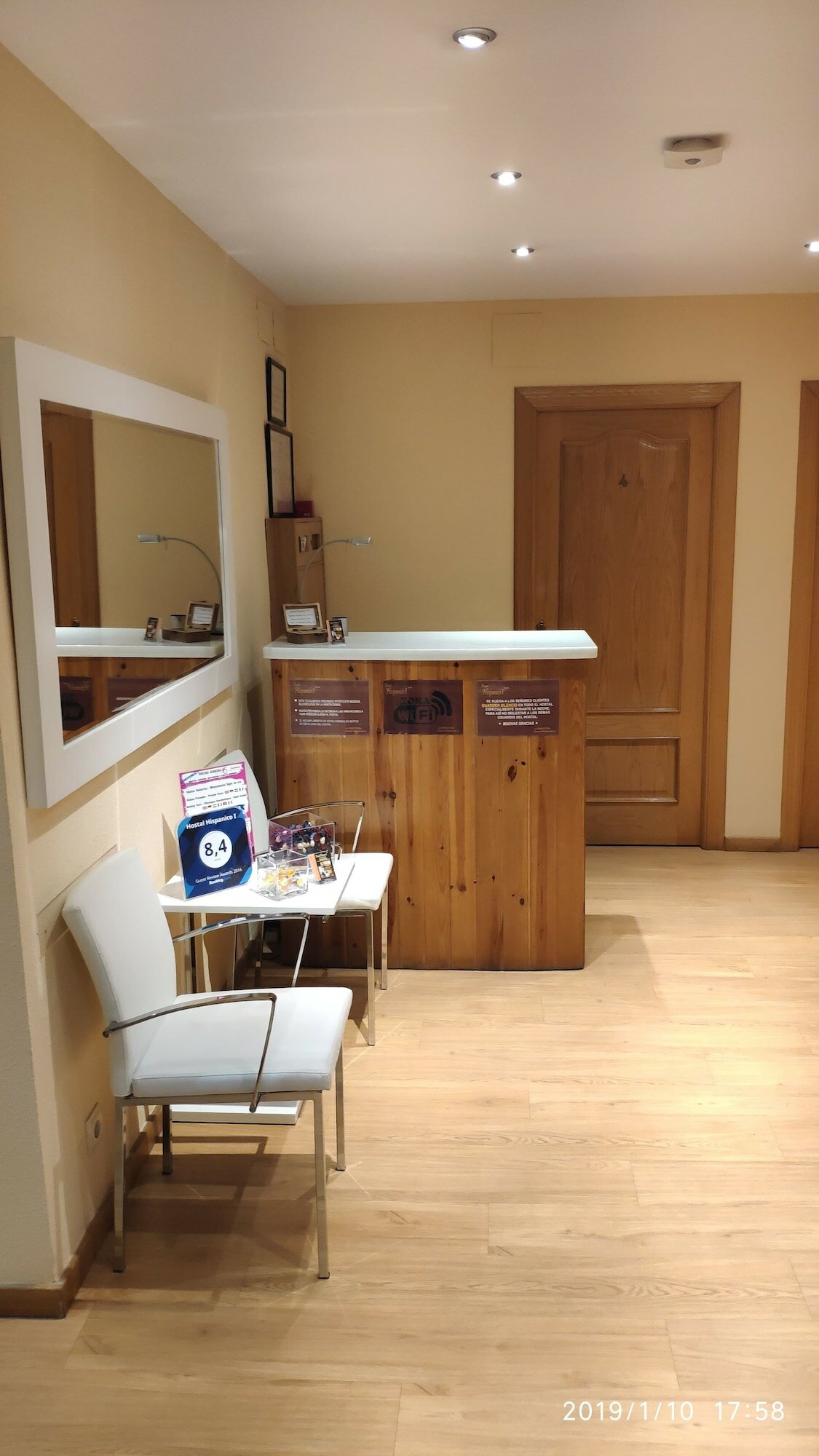 Фото Hostal Hispánico I