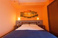 Фото Petit Hotel