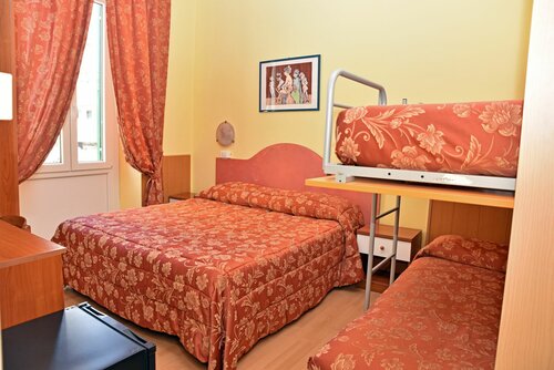 Гостиница Hotel Corso в Сан-Ремо