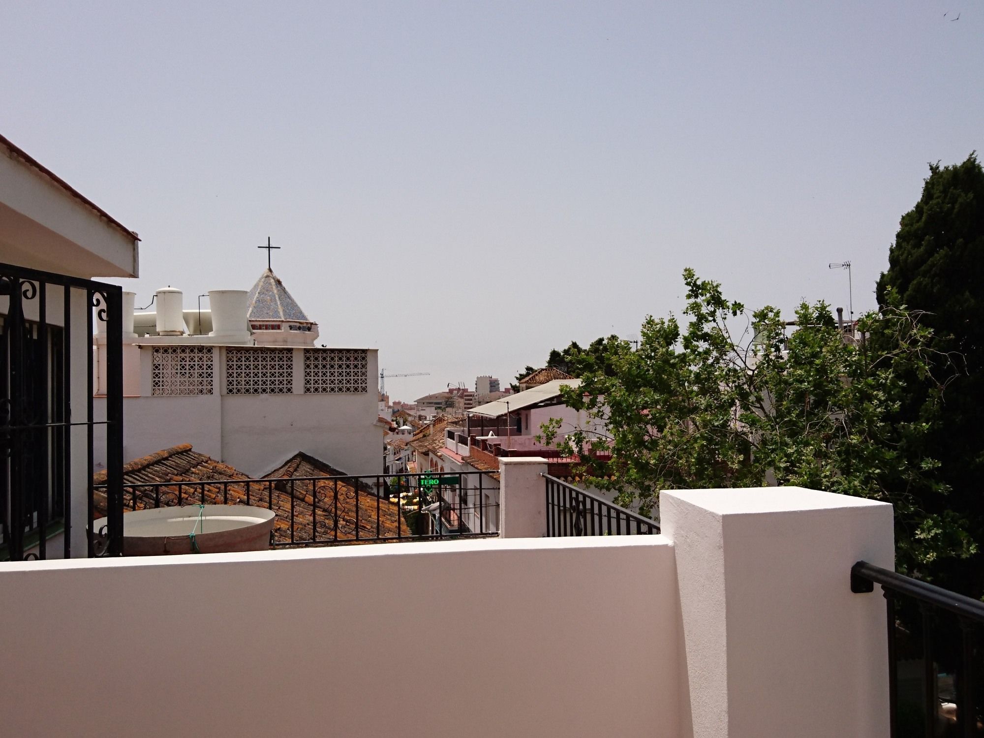 Фото Hostal Apartamentos el Gallo