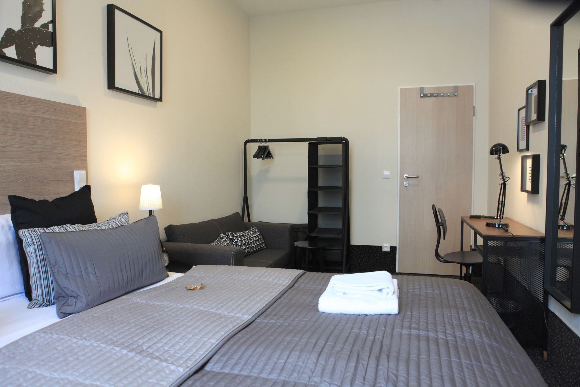 Фото Hamburg Room