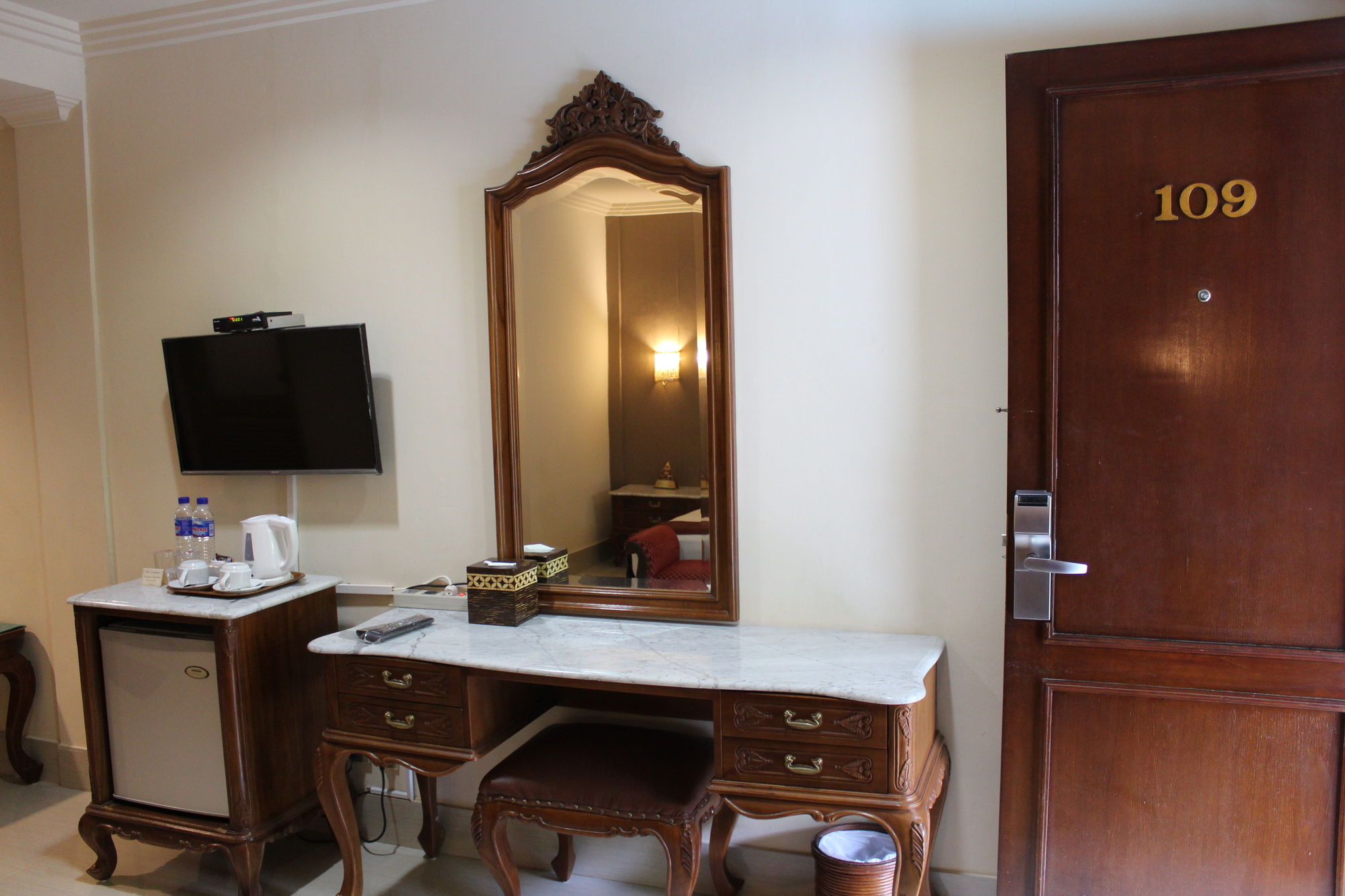 Фото Hotel Indah Palace Yogyakarta