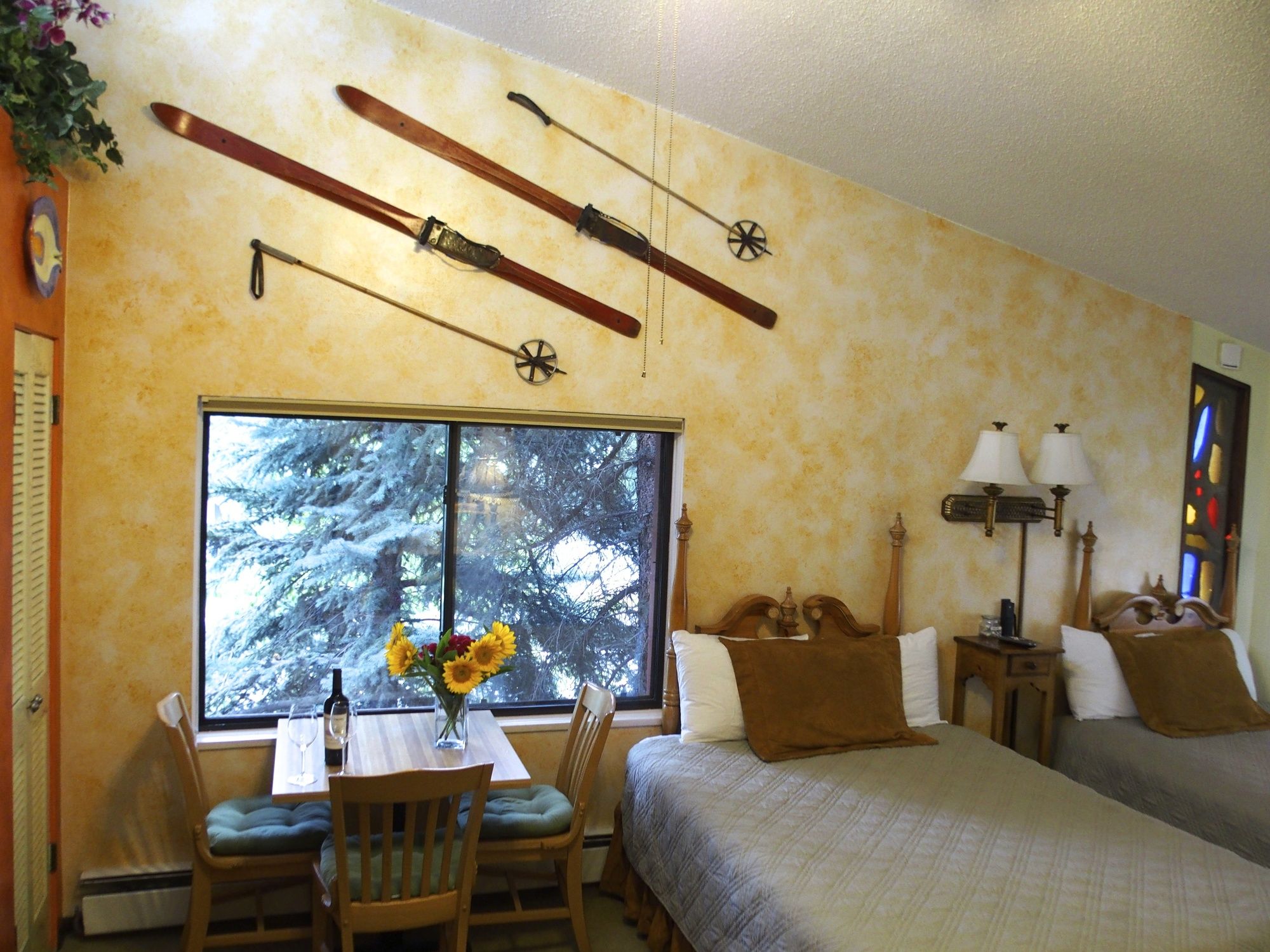 Фото Tyrolean Lodge