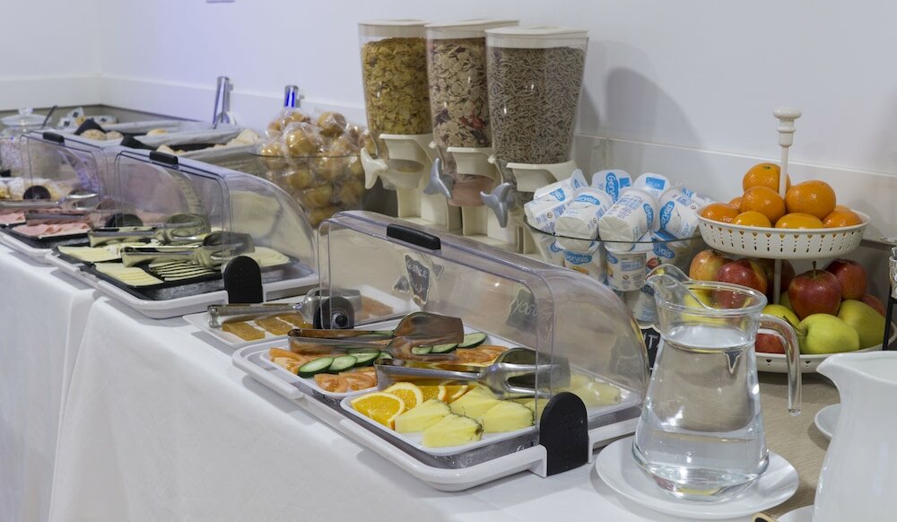 Фото Hotel Sur Málaga