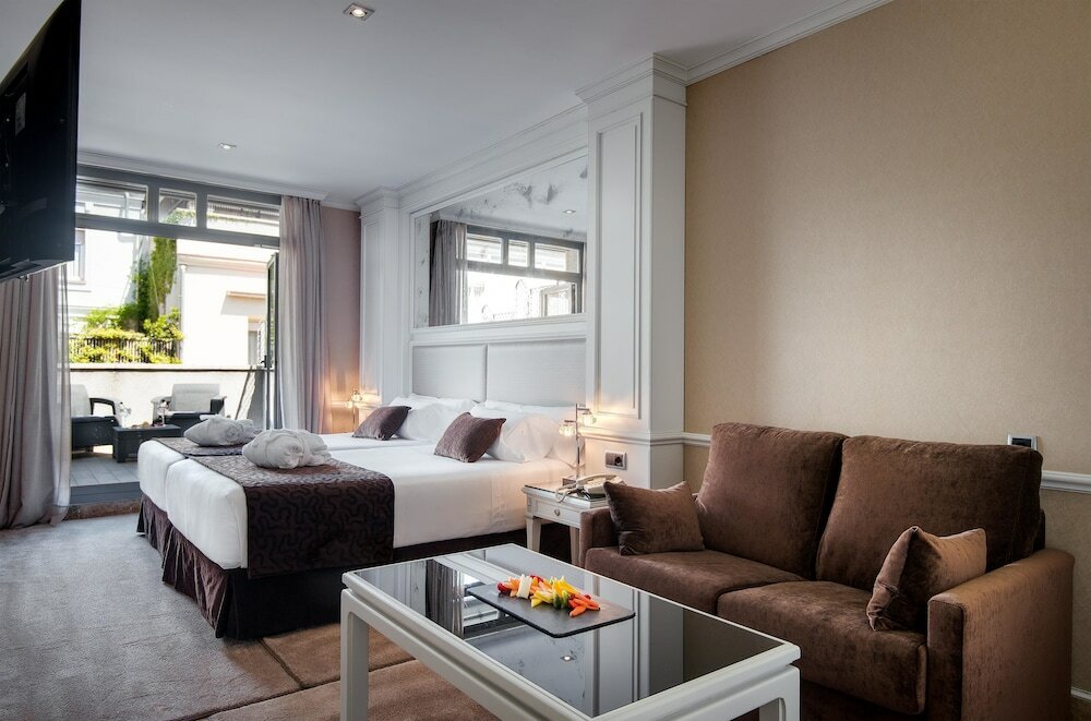 Фото 200121977455