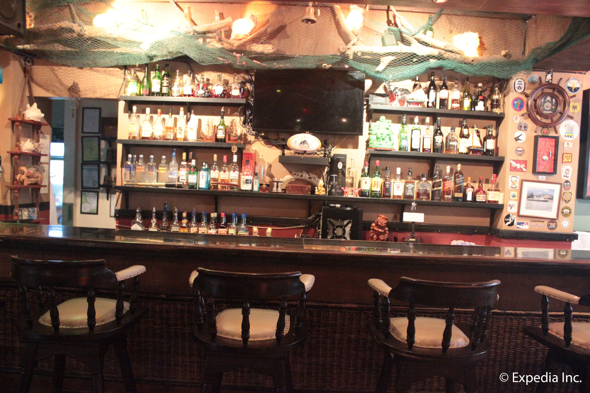 Фото Wild Orchid Beach Resort