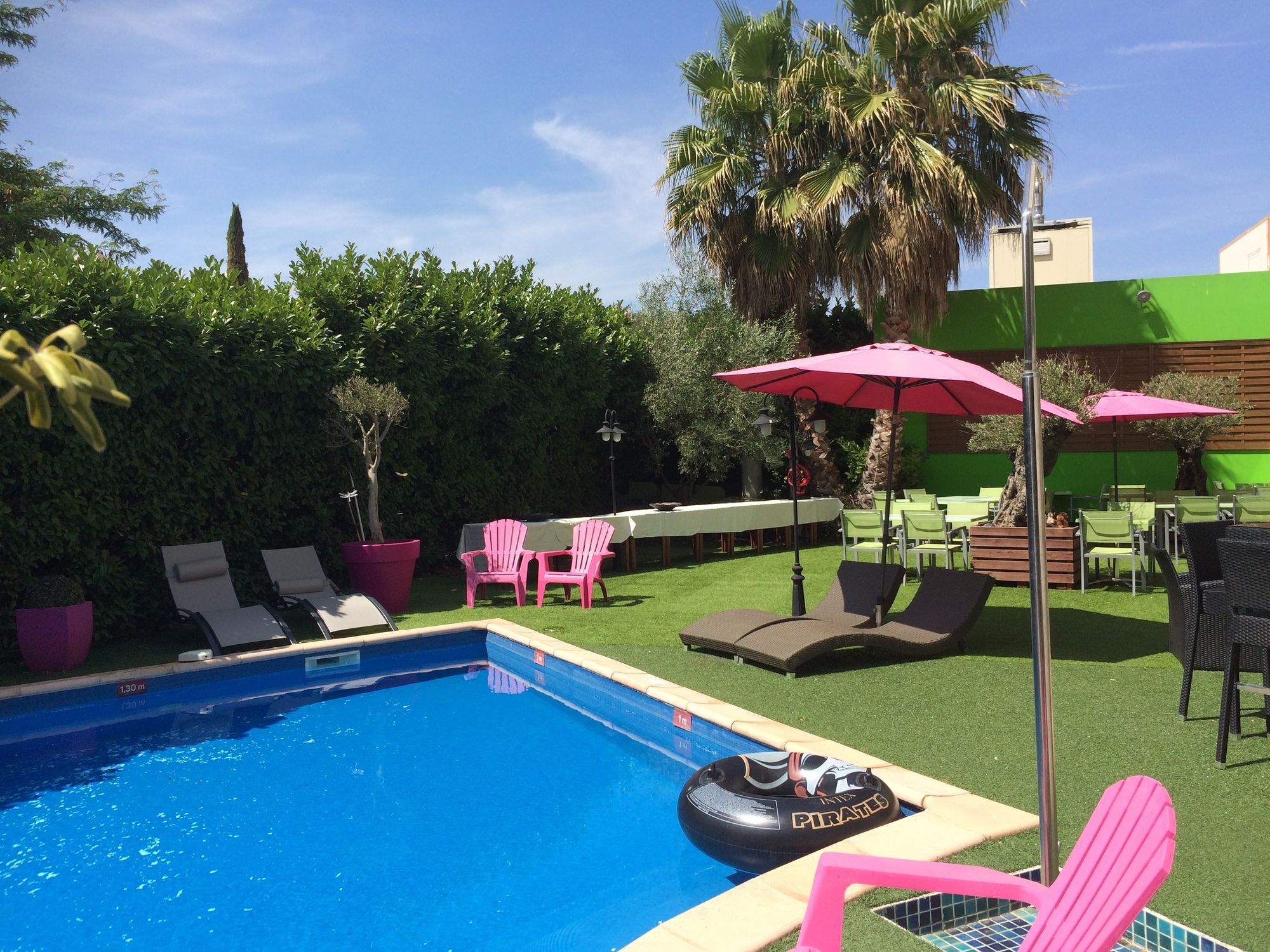 Фото Grand Hôtel de Nîmes