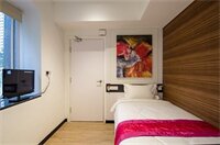 Фото 12fly Hotel