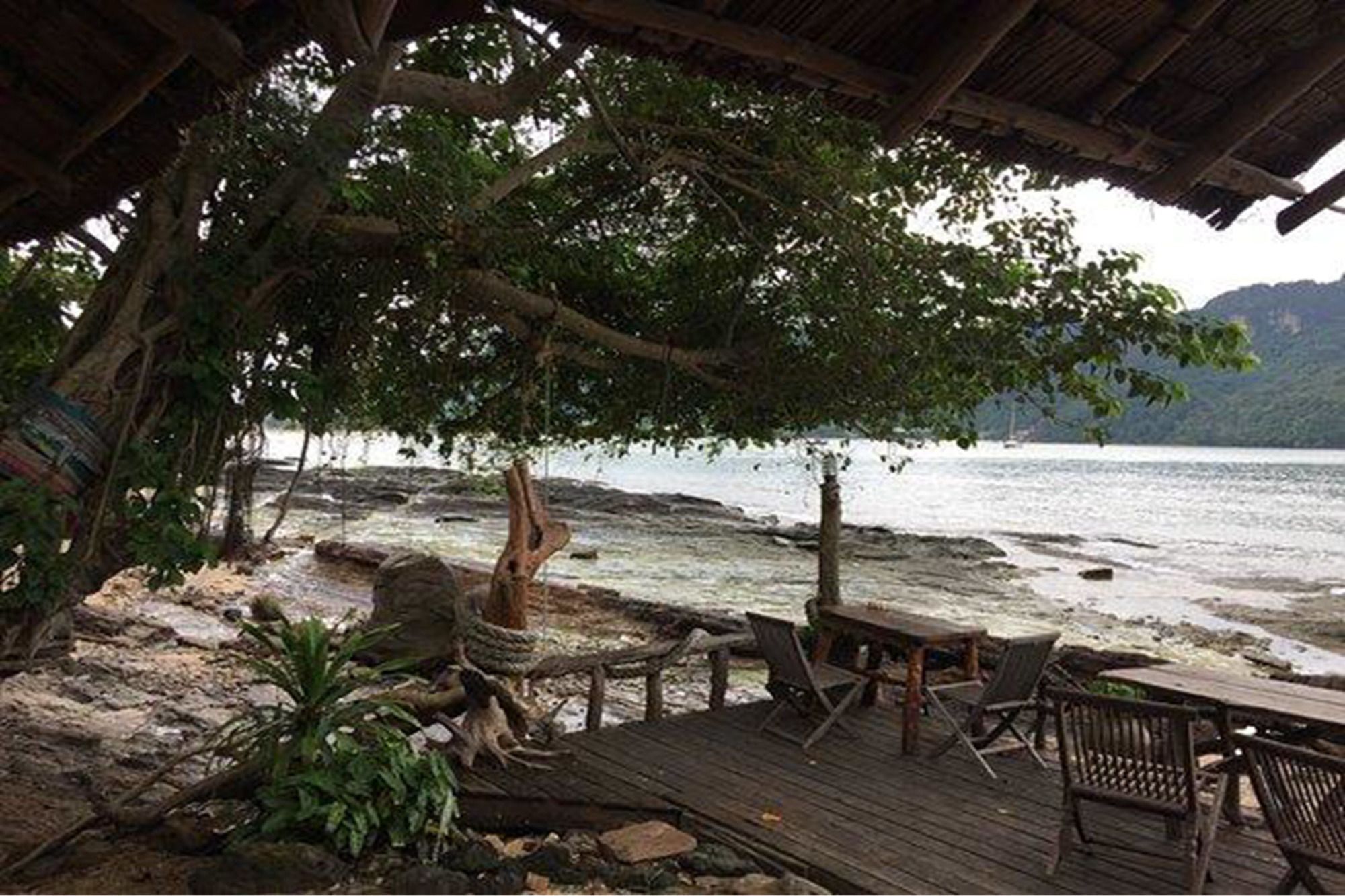 Фото Phi Phi Sunset Bay Resort