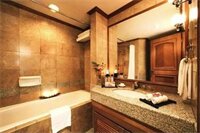 Фото Le Grove Serviced Residences