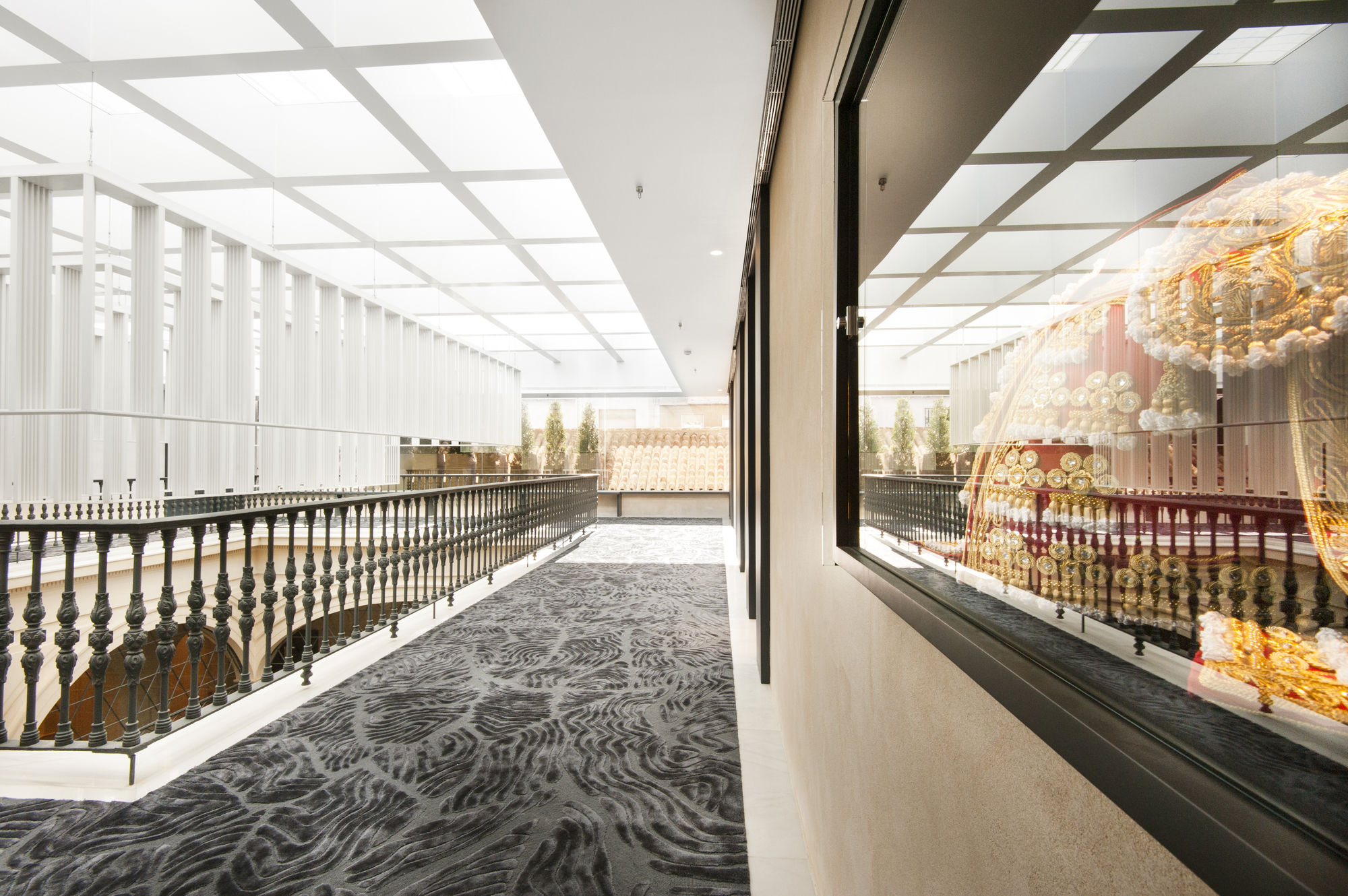 Фото Mercer Hotel Sevilla